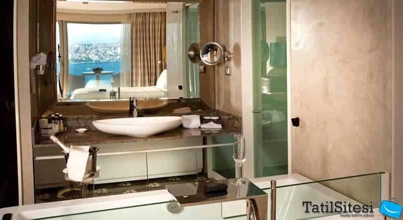 Opera Hotel